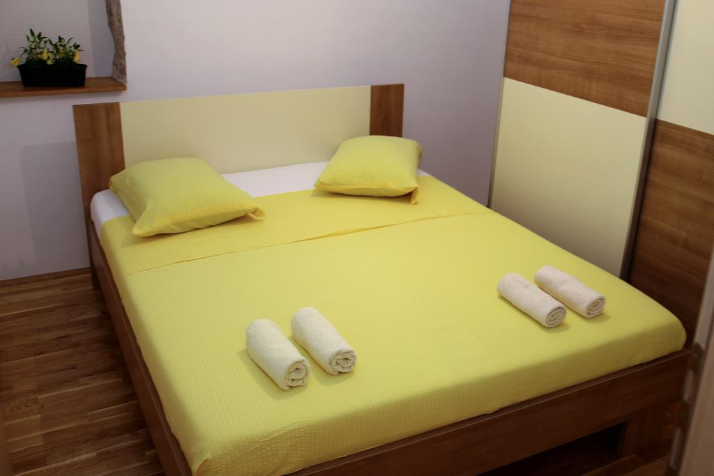 Apartment Roka Sibenik Bagian luar foto